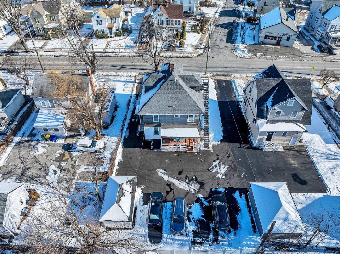 Welcome To Hat City Danbury, A Suburban Retreat Εξωτερικό φωτογραφία